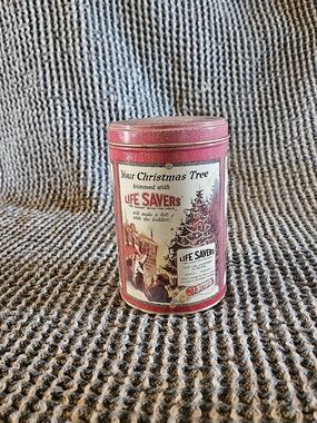 Life Savers Holiday Tin with Vintage Christmas Label